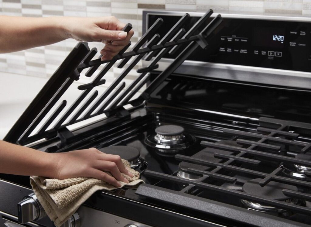 Cómo limpiar los hierros de la cocina de gas de forma efectiva y segura